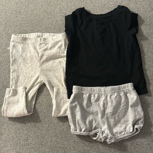 5/$15- Clothing bundle size 12 months